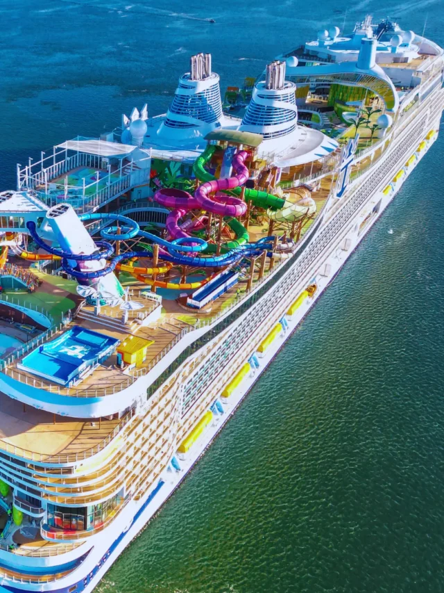 Top 10 Largest Cruise Ships in the World (2024)